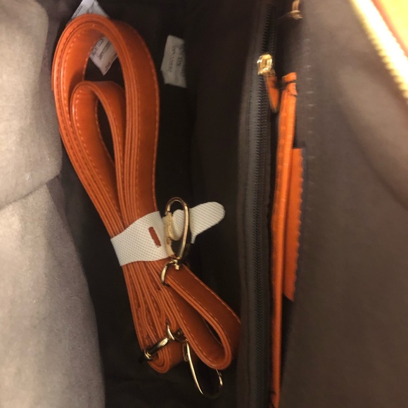 Sorrentino Oval Structured Satchel Handbag
NWT - Picture 4 of 5